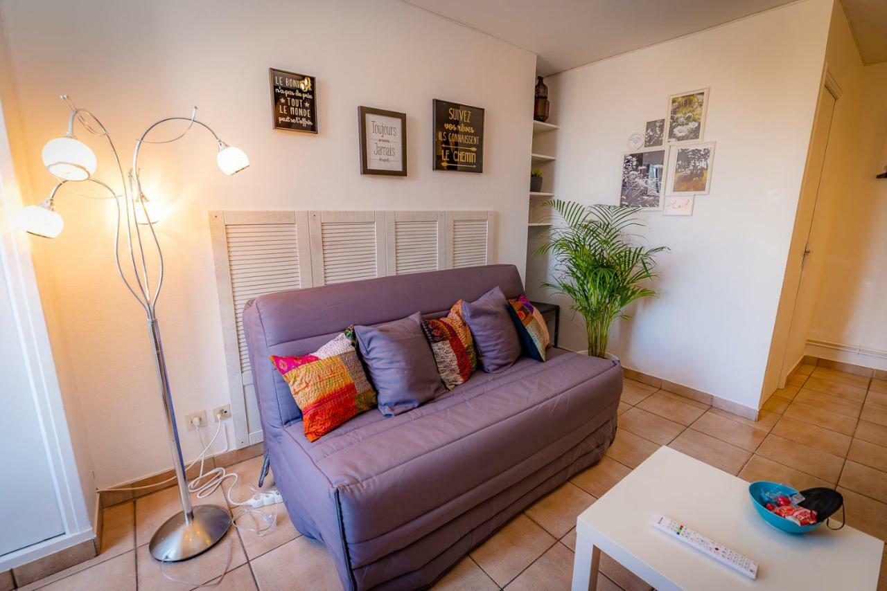 DUPLEX dans CENTRE VILLE (GARE;PARKING;WIFI) Troyes Exterior foto
